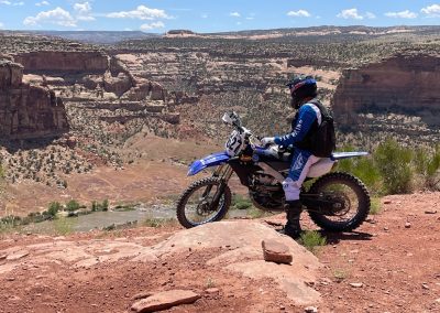 Enduro training in Colorado and Utah with Enduro Ranch and Coach Ian Leeming who is pictured overlooking the river.